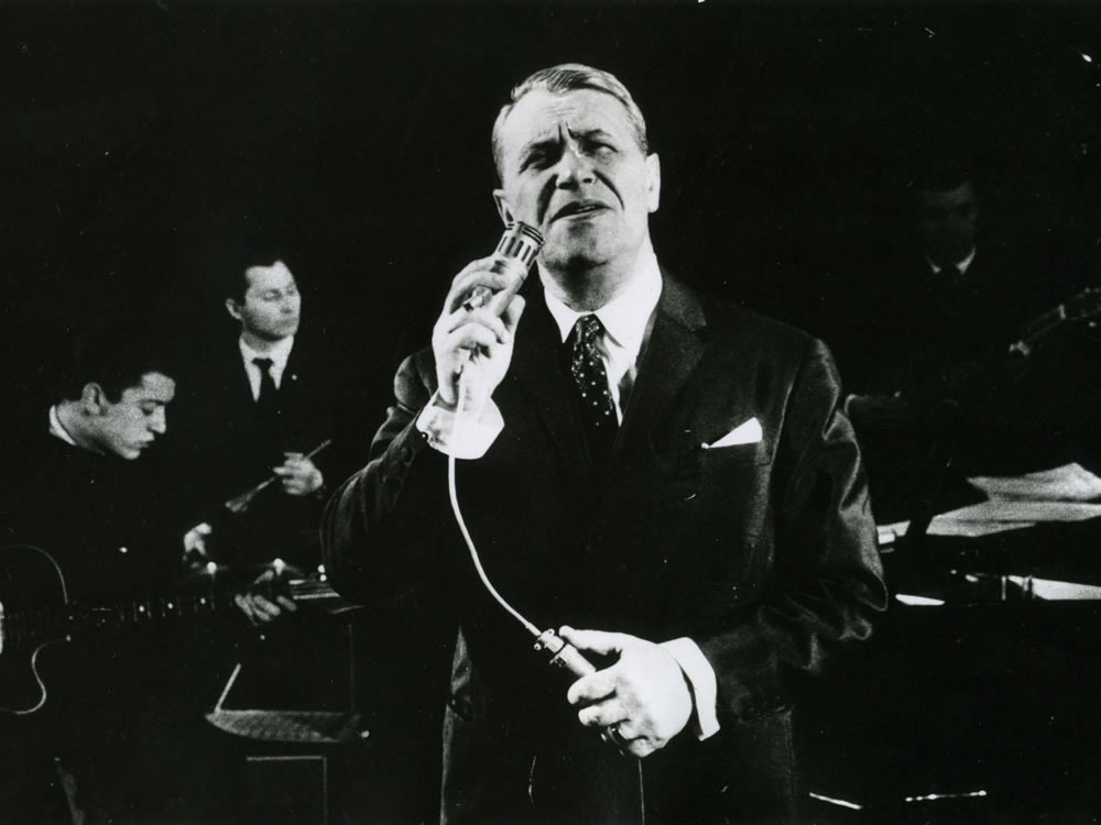 Тополя (М. Бернес) разбор на гармони №-202 с цифрами смотреть онлайн