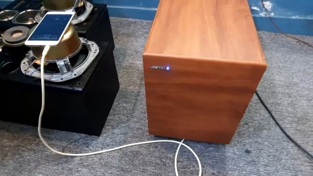 loa sub jamo 200 với chất âm bass rất hay cho các dàn nghe nhạc karaoke rất hay giá 3tr смотреть онлайн