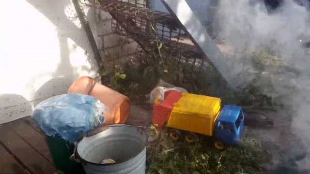 Мы были на даче сегодня но есть одно но я не записала все вот эти видео и и всё но я теперь знаю Бл смотреть онлайн