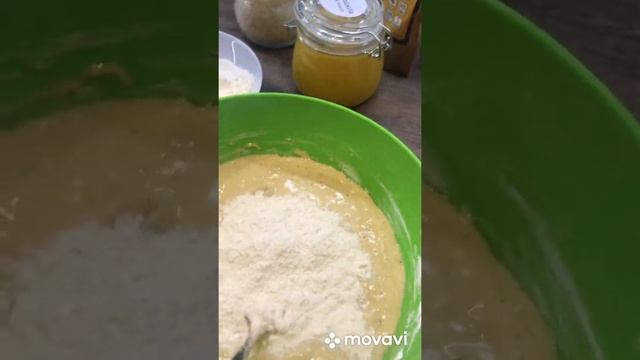 Домашний пирог с сухофруктами смотреть онлайн