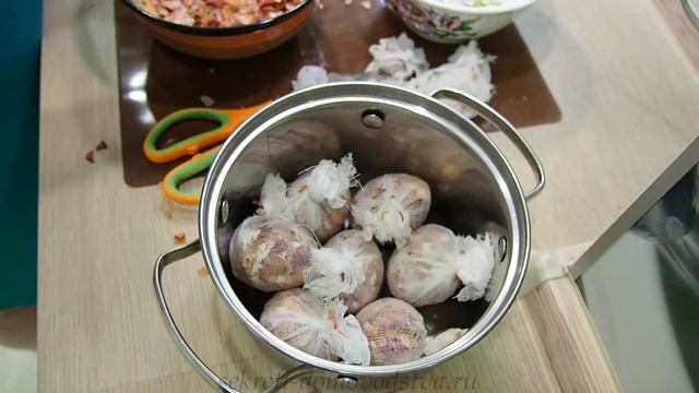 Мраморные Яйца на Пасху (Marble Eggs for Easter). Как покрасить Яйца Луковой шелухой и Зеленкой смотреть онлайн