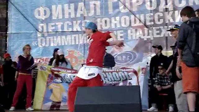 Нахабино брейк данс ,хип хоп, Школа танцев Скользкий бит. смотреть онлайн