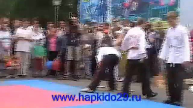 г. Архангельск 2010 год! Показательные на ул. Чумбаровка! смотреть онлайн