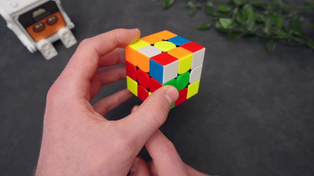 Solving the Cross | Beginner CFOP смотреть онлайн