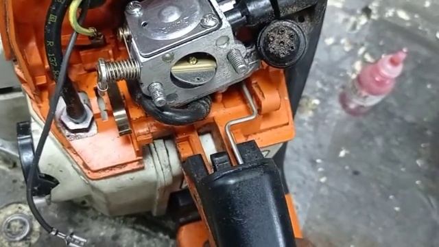 Мс 250 ,слом штуцера сапуна . Моё решение проблемы. смотреть онлайн
