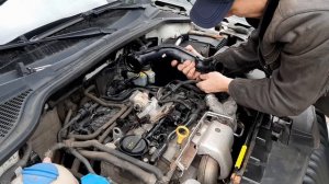 Как заменить свечи на двигателе 1.4 SKODA YETI