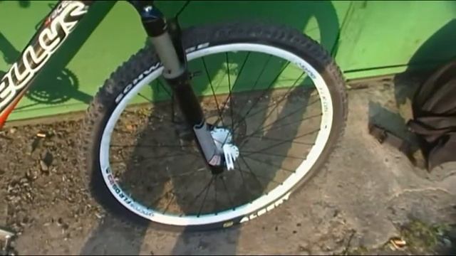Слава купив раму Келліс карбон 26.04.2010 смотреть онлайн