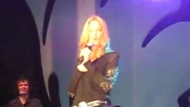 Kassie DePaiva sings "You're No Good" to Todd! смотреть онлайн