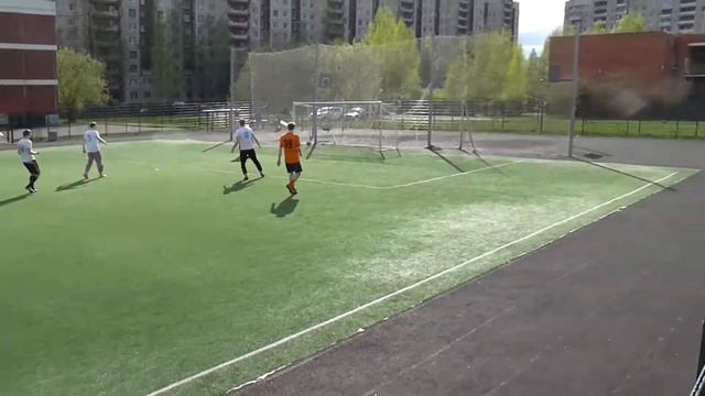 "Спальный Район" - "Питерские Гризли" 13:4 смотреть онлайн