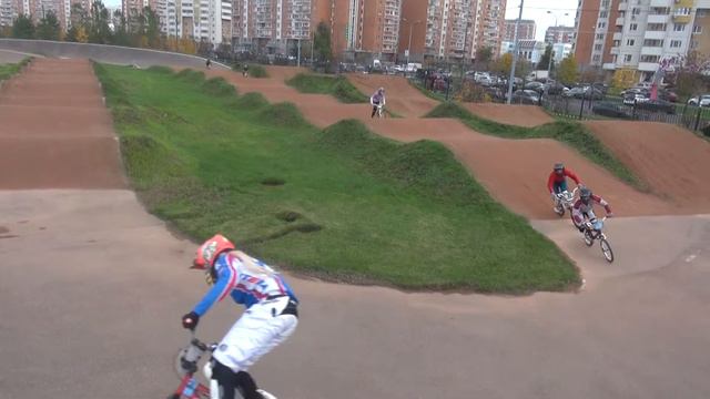 BMX Race 3 этап кубка Москвы - мото 3 Элита женщины.MTS смотреть онлайн
