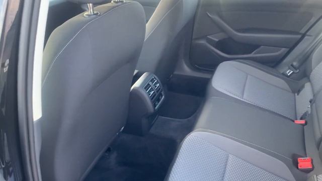 VW Passat Variant (B8) 2.0 TDI (150 Hp) DSG смотреть онлайн