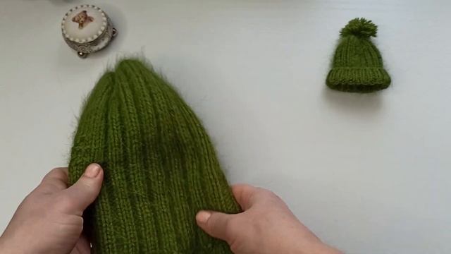 Мини МК шапка с теневым рисунком Снежинка из пуха норки смотреть онлайн