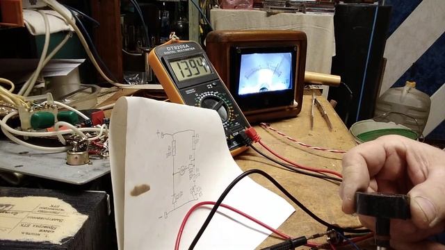 Вольтметр с растянутой шкалой для АКБ ! смотреть онлайн