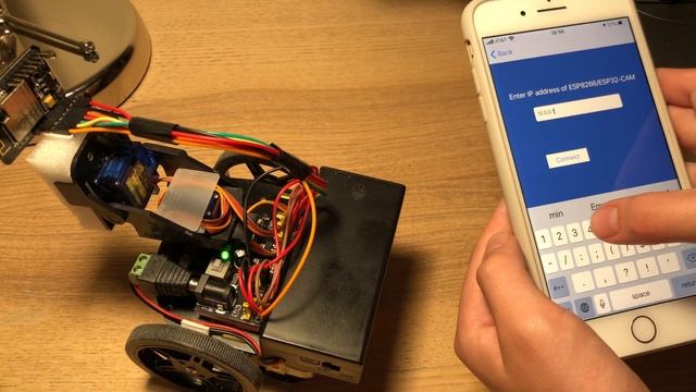 iRobbie-A video surveillance ESP32-CAM remote controlled robot смотреть онлайн