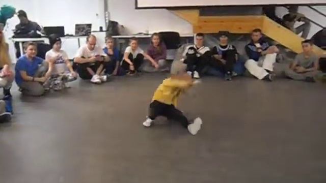 Первый баттл :) первая победа! 4.12.2016 смотреть онлайн