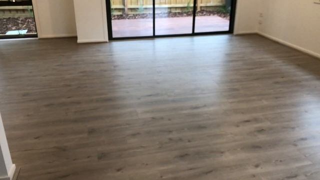 Kronoswiss Aquastop Laminate Floor Interlaken 12mm смотреть онлайн