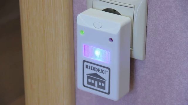 Отпугиватель насекомых и грызунов Riddex от telemagazin.net смотреть онлайн