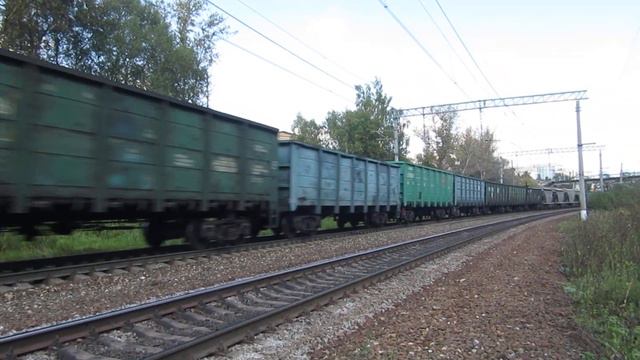 Электровоз ВЛ11.8-720 с грузовым поездом перегон Нара-Латышская 7.9.2018 смотреть онлайн