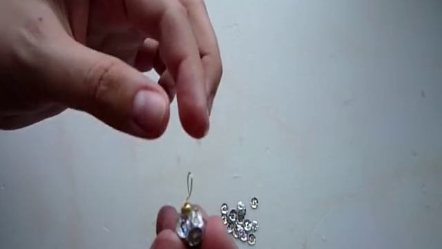 Как сделать новогодние игрушки для елки. How to make Christmas toys for the Christmas tree. смотреть онлайн