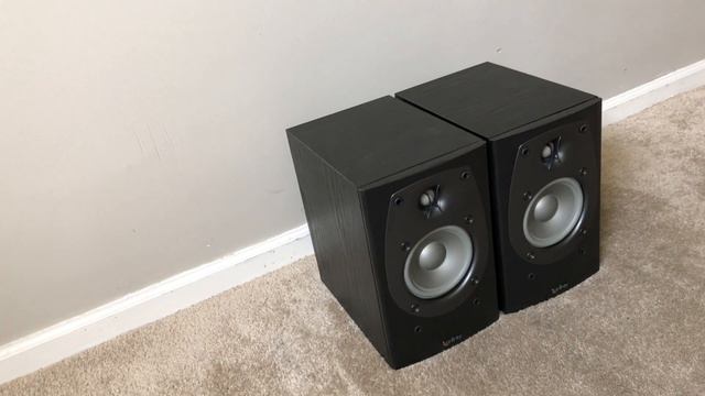 Infinity Beta 10 Home 2 Way Bookshelf Speakers