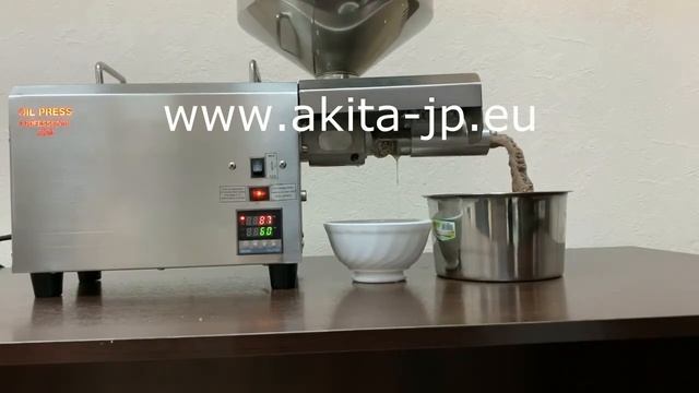 Akita jp akjp 700 маслопресс электрический шнековый профессиональный пресс холодного отжима масла смотреть онлайн