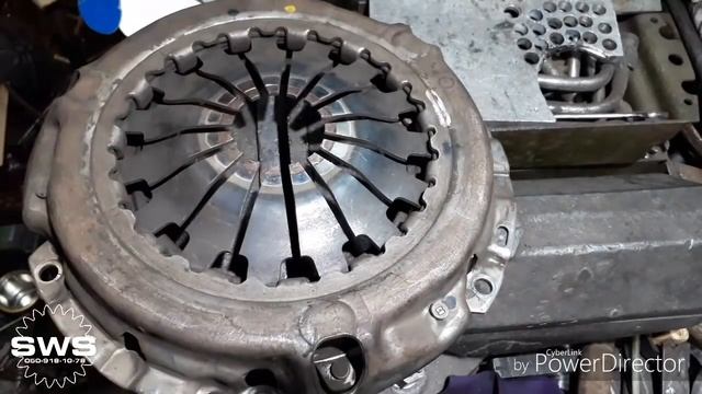 Замена сцепления Toyota Corolla, Auris (сравнение к-ктов AISIN и Toyota) смотреть онлайн