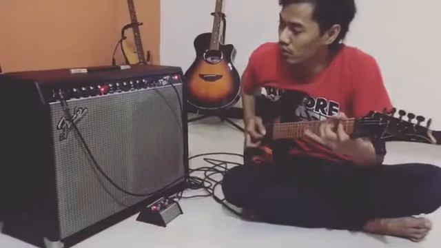 Fender Frontman 212R 100W 2X12”guitar Combo Amp Ibanez rg450 M limited Planet waves cable смотреть онлайн