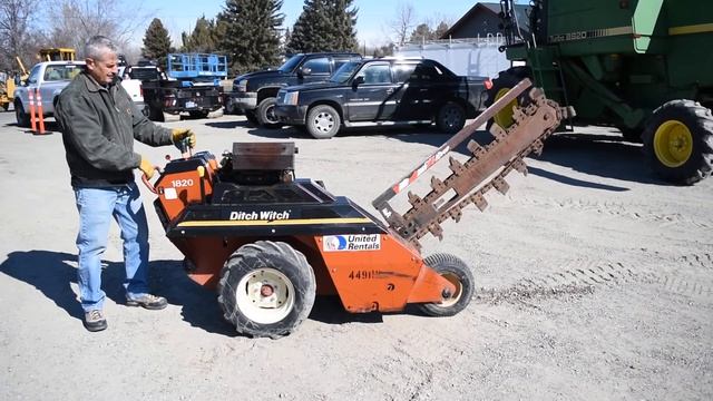 mbauction.com lot # 1253, 2002 Ditch Witch 1820H Trencher смотреть онлайн