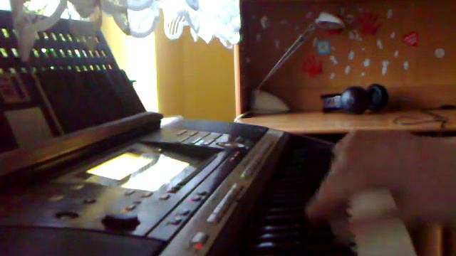 Boys - Jagódka YAMAHA PSR 640 : ) смотреть онлайн