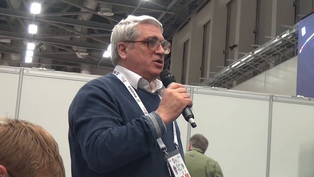 "Кто нам помогает? Святой дух..." (интервью Назарова) смотреть онлайн