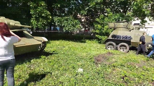 Прогулка по Питеру на моём Урале, историческая реконструкция. часть Первая смотреть онлайн