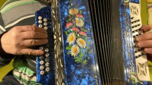 А я милого узнаю по походке, часть 2! Как играть на гармони!