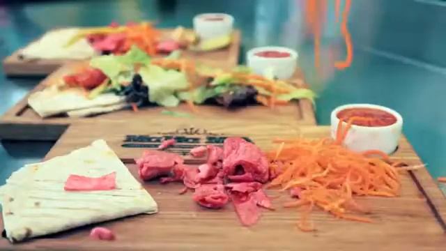 Шашлык на летней веранде Красноармейского смотреть онлайн