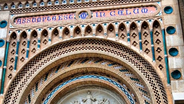 Мир прекрасного.Архитектура.Мавританская архитектура 1 часть смотреть онлайн