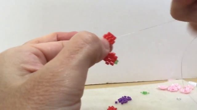 How to make cherry blossom flowers - Brick Stitch Tutorial with Bead Crumbs смотреть онлайн