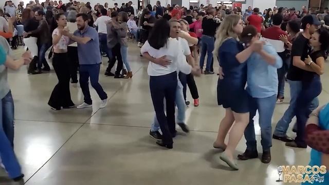 Baile Marechal C Rondon Marcos Pasa no Forró Se você não voltar смотреть онлайн