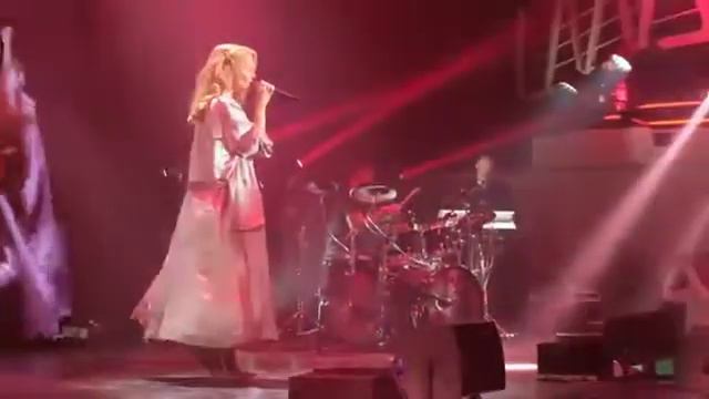 Тина Кароль   Сдаться ты всегда успеешь  Минск