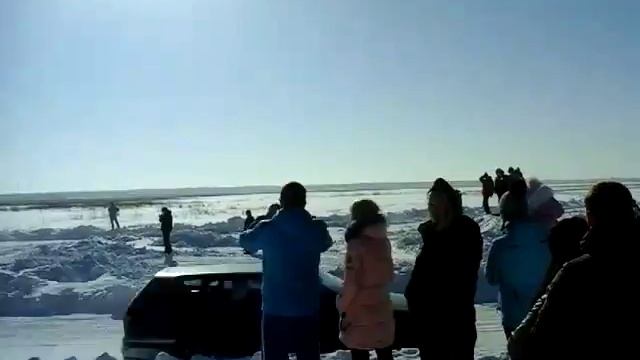 Субару гонки на льду смотреть онлайн