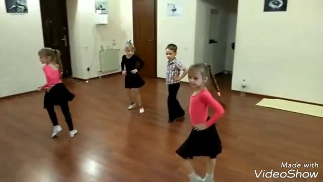 Бальные танцы группа начинающие. смотреть онлайн