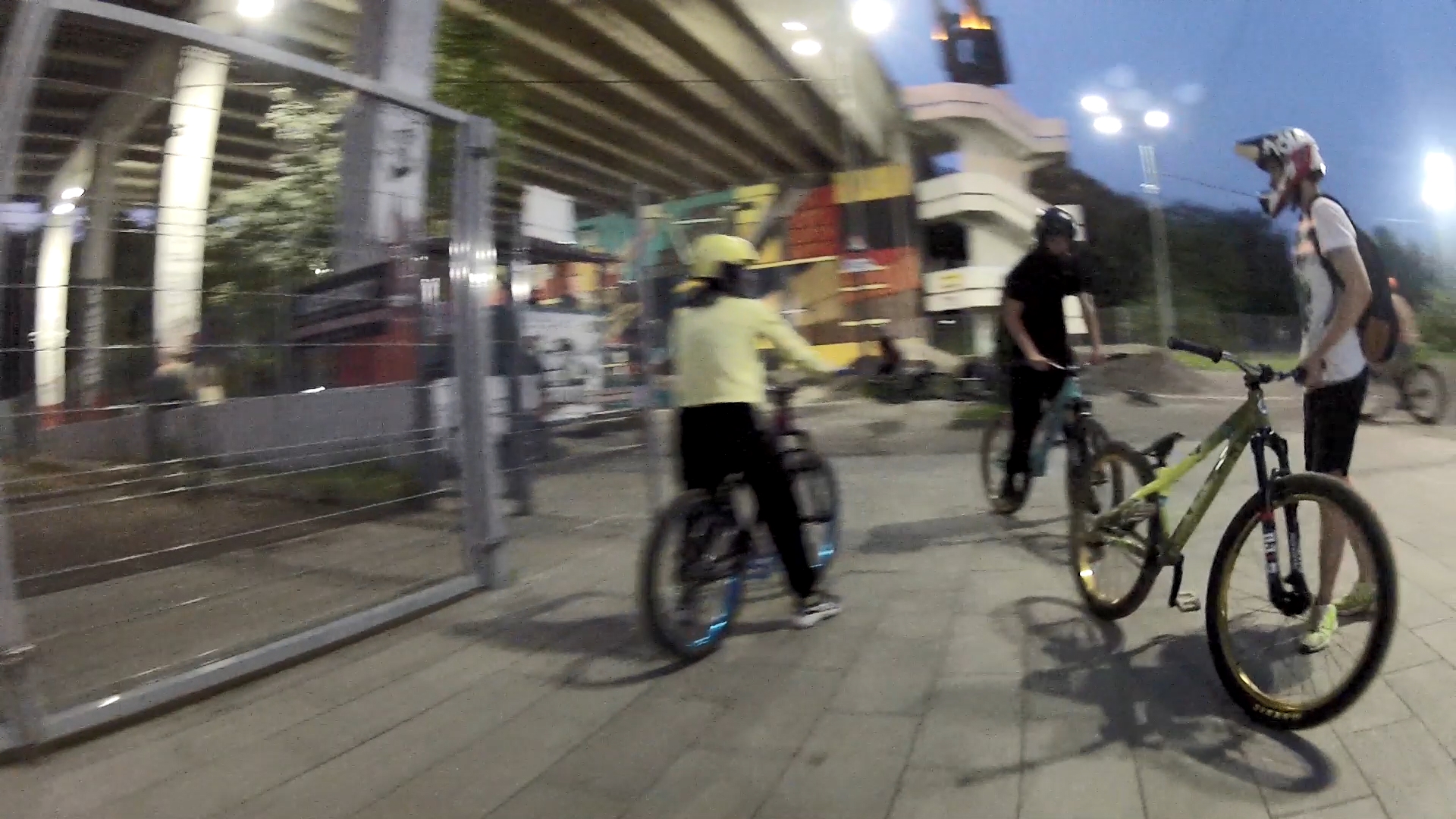 Да это не сложно! Памп Трек в Москве Строгино Тренировка на асфальтовом Памп треке смотреть онлайн