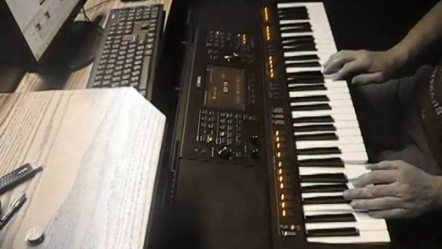 ПУСТОТА ///YAMAHA PSR SX 700 смотреть онлайн