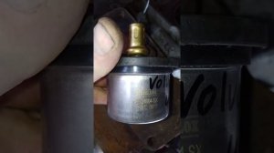 Замена термостата Вольво Ф12