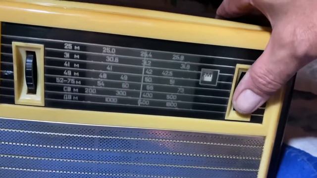 Vef spidola c FM и блоком питания смотреть онлайн