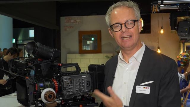 Sony FX9: Aufnahmeformate, Autofokus, Ergonomie, ext. RAW ... // IBC 2019 смотреть онлайн