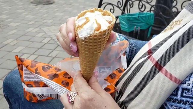 БРЕНДОВОЕ ПЯТИГОРСКОЕ МОРОЖЕНОЕ. ОБЗОР. смотреть онлайн