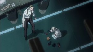 Ниа контактирует с игрушками на протяжении 6 минут. (Death Note)