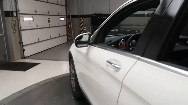 2021 Mercedes-Benz GLC 300 4MATIC® - For Sale B2037L смотреть онлайн