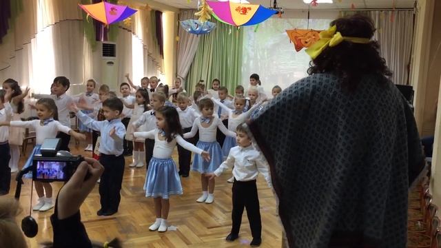 Праздник осени смотреть онлайн