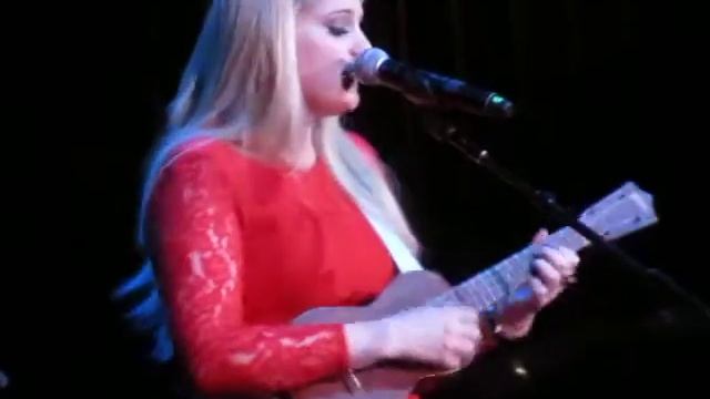 Meghan Trainor - All About That Bass смотреть онлайн