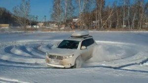 Highlander по снегу